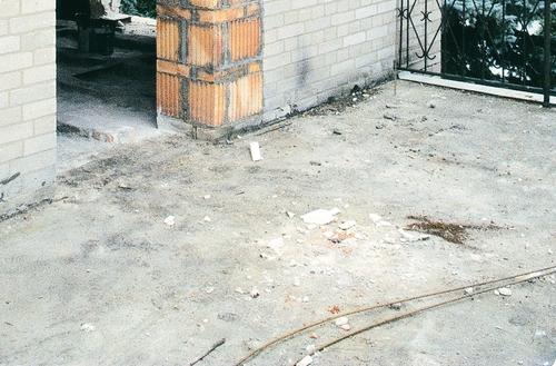 Naprawa zniszczonej płyty betonowej